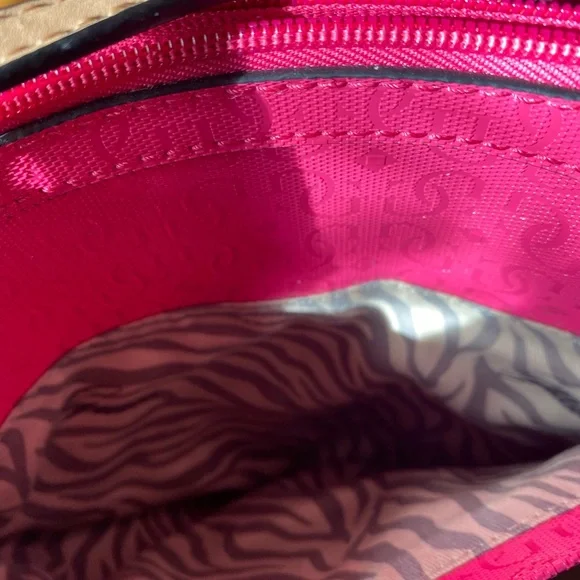 Guess Fuchsia Crossbody Bag - Picture 6 of 6